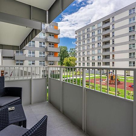 Lotnisko Chopina Modern Apartment วอร์ซอ ภายนอก รูปภาพ