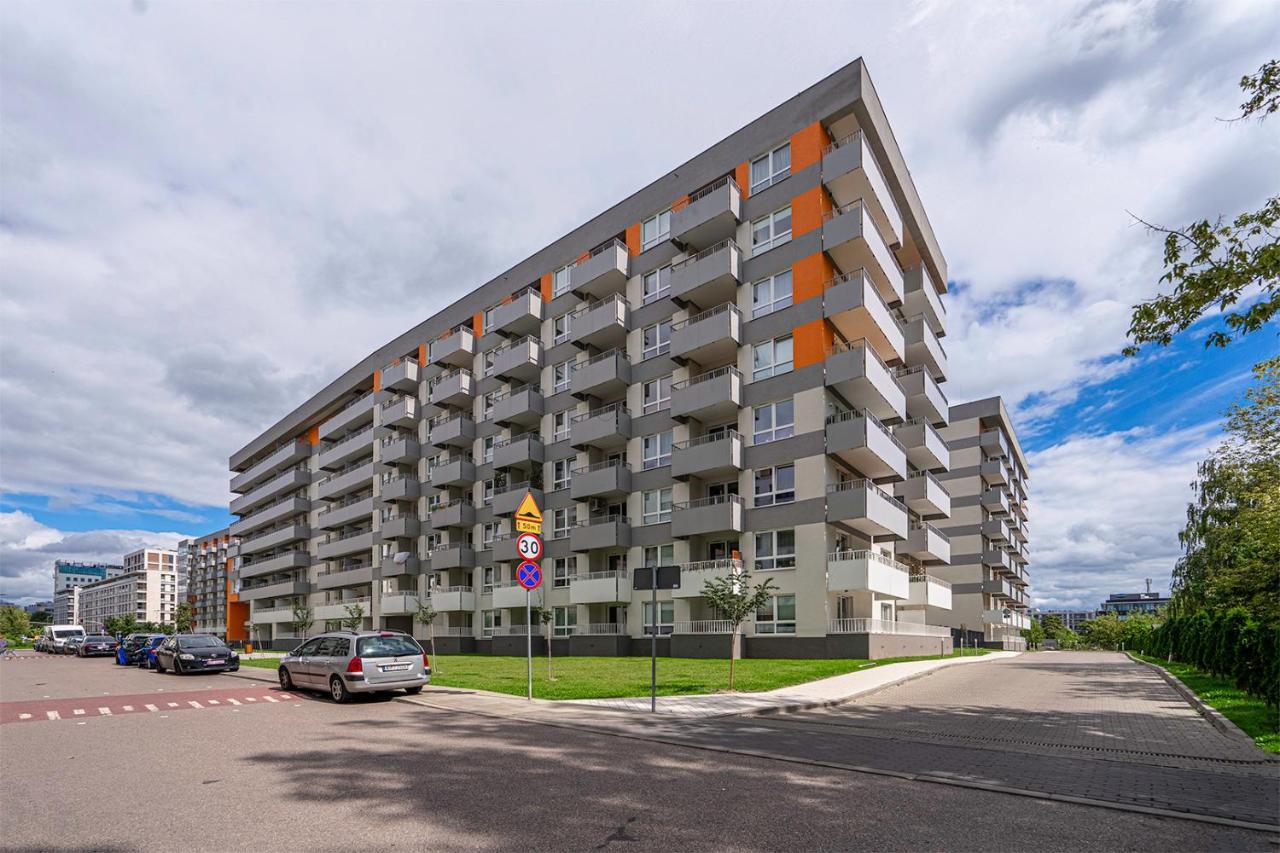 Lotnisko Chopina Modern Apartment วอร์ซอ ภายนอก รูปภาพ